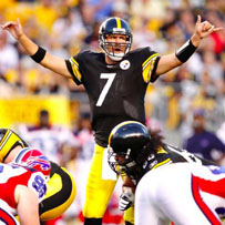 Ben makes the call at the line of scrimmage in the first quarter.